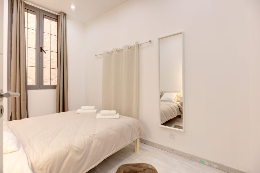 120_chambre_parent_placard