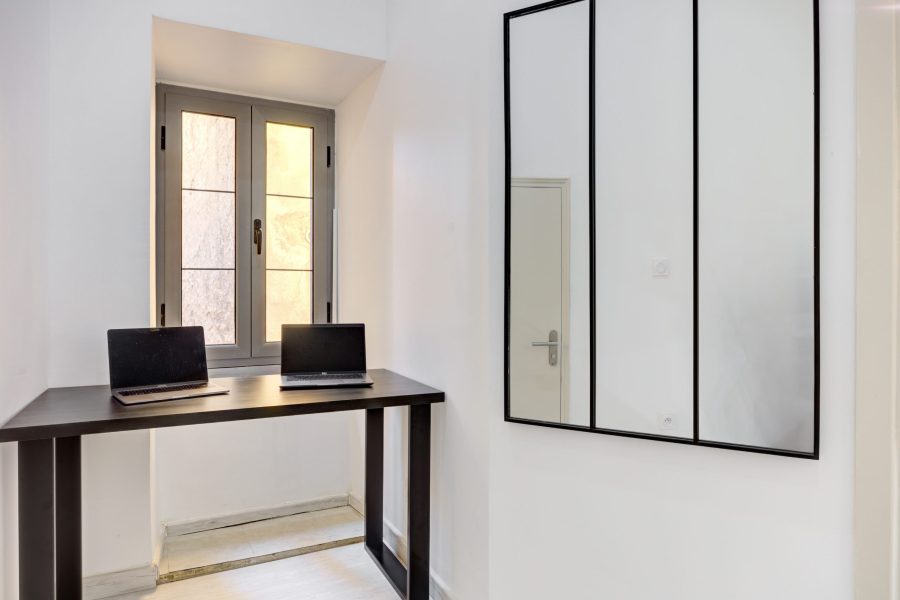 160_couloir_bureau